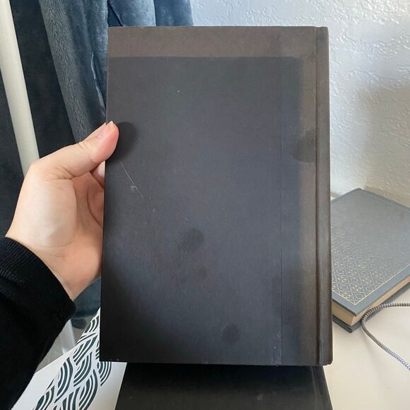 2012 First Edition Hardcover Book "Gone Girl" by Gillian Flynn - Picture 3 of 5